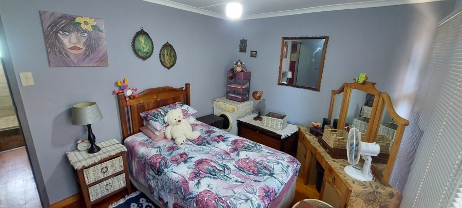 3 Bedroom Property for Sale in Paradise Beach Eastern Cape